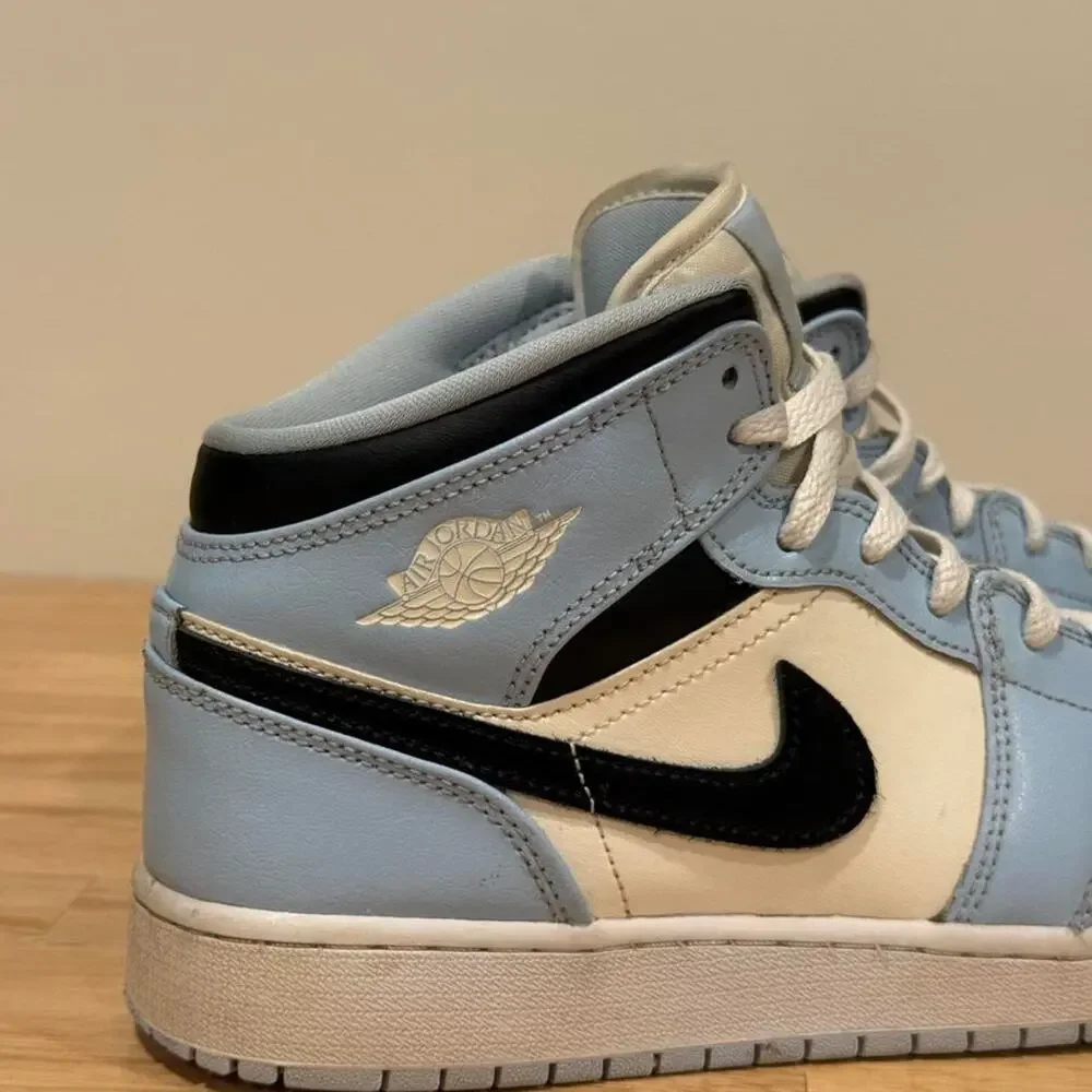 Jordan air mid